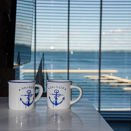 Nauticaluxapartamenty.pl Apartment *